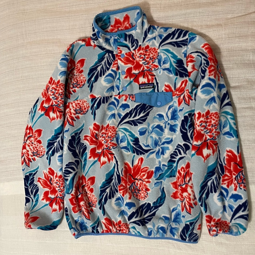 Patagonia snap pull over